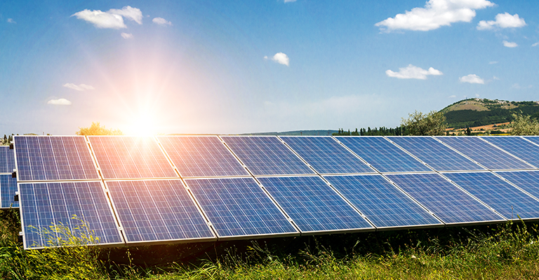 Financiamentos facilitam investimentos em energia solar