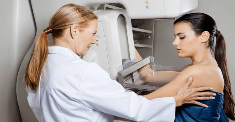 Nova mamografia 3D reduz a dor durante o exame