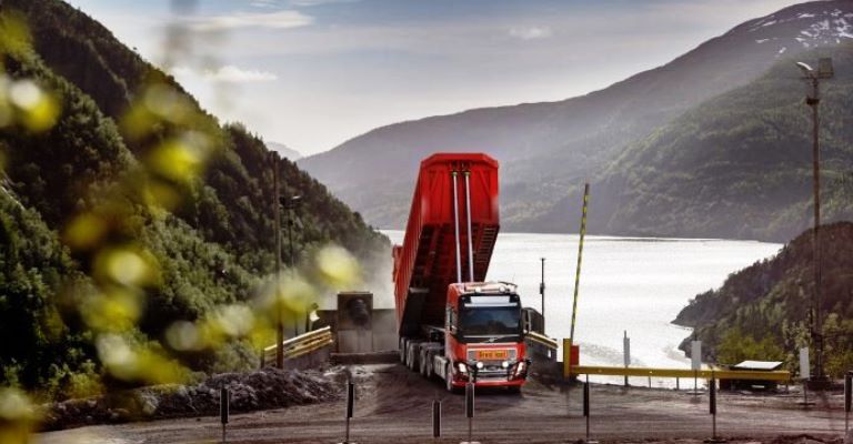 Depois do Brasil, Noruega vai utilizar caminhão Volvo autônomo