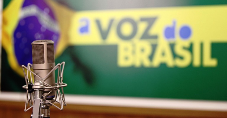 Câmara aprova flexibilização da Voz do Brasil