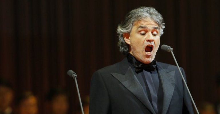 Andrea Bocelli lança novo álbum com inéditas