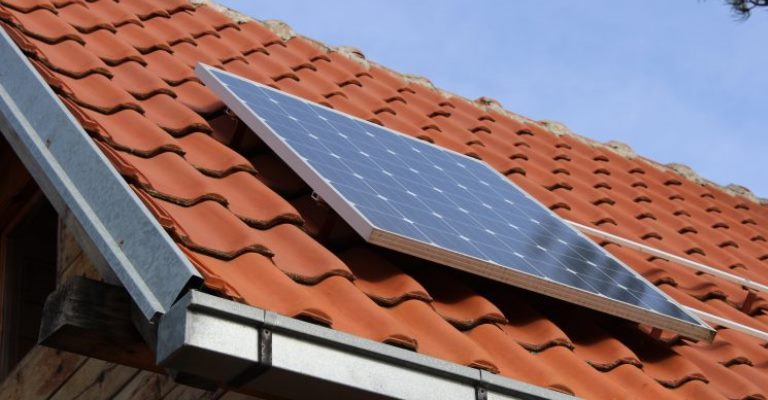 Portal projeta faturar R$ 30 milhões com energia solar