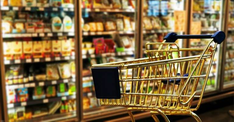 Setor de supermercados fatura 554 bilhões em 2020
