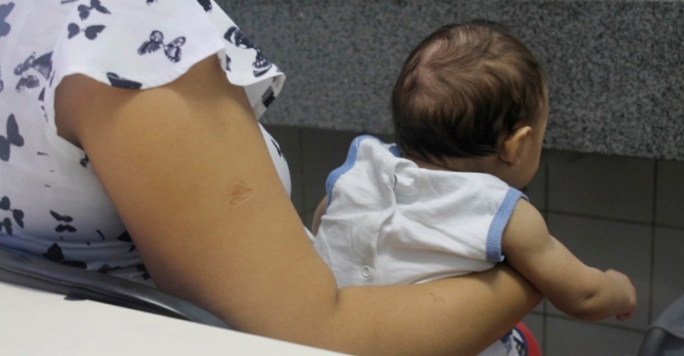 Brasil registra 1.434 casos de bebês com microcefalia