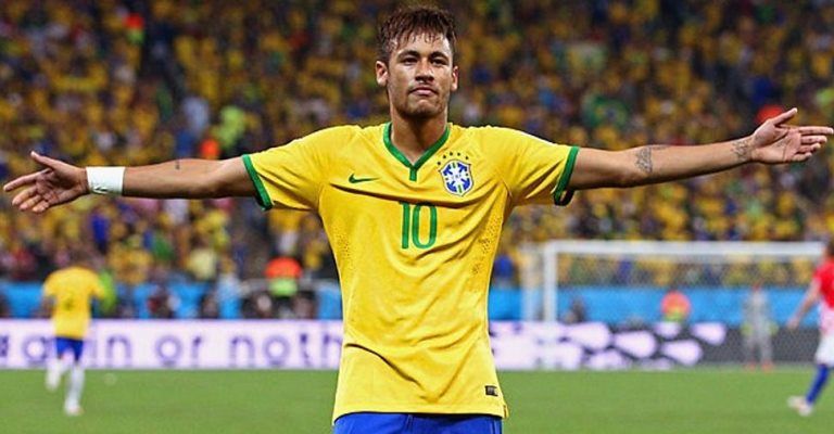 Neymar anuncia escolas de esportes para crianças