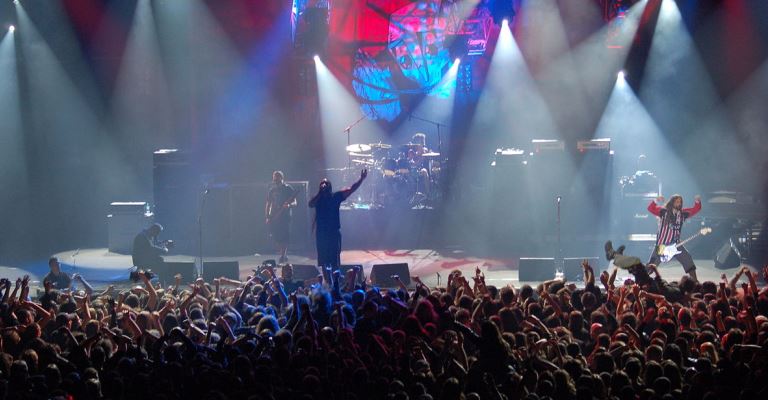 Sepultura celebra 30 anos de carreira no Rio Rock Festival