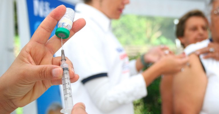 Vacinação contra a gripe é prorrogada até 15 de junho