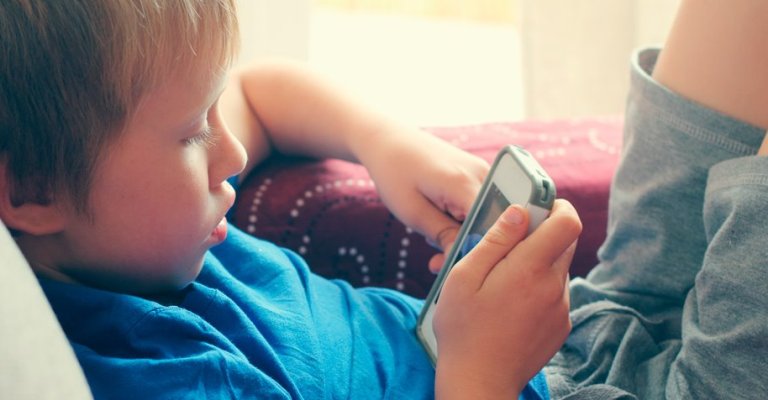 Geração Alpha, as crianças digitais do século XXI