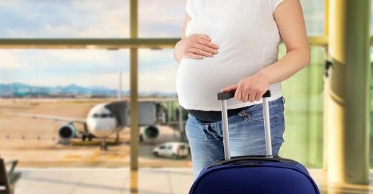 Seguro viagem para gestantes: dicas para futuras mamães