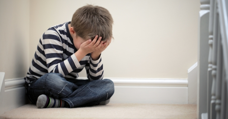 Bullying e depressão infantil podem ser tratados com hipnoterapia