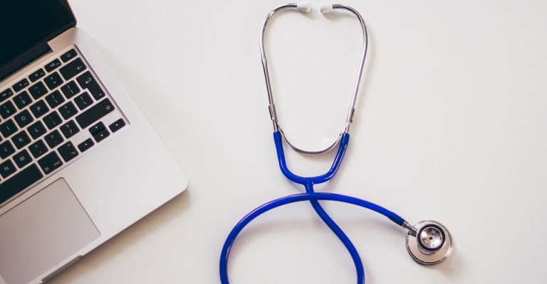 Como funcionam as consultas médicas online? Tire suas dúvidas!