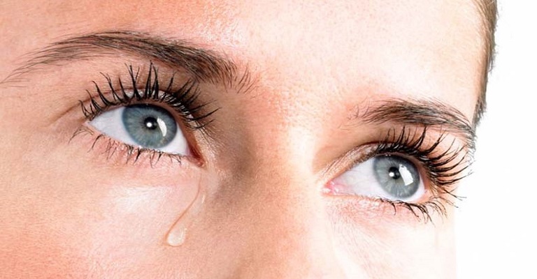 Vive chorando sem motivo? Canal lacrimal obstruído pode ser a causa