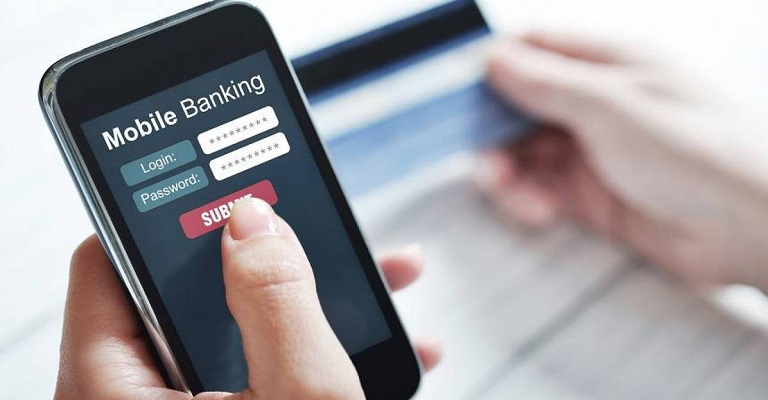 Número de transações bancárias via celular ultrapassam as de internet banking