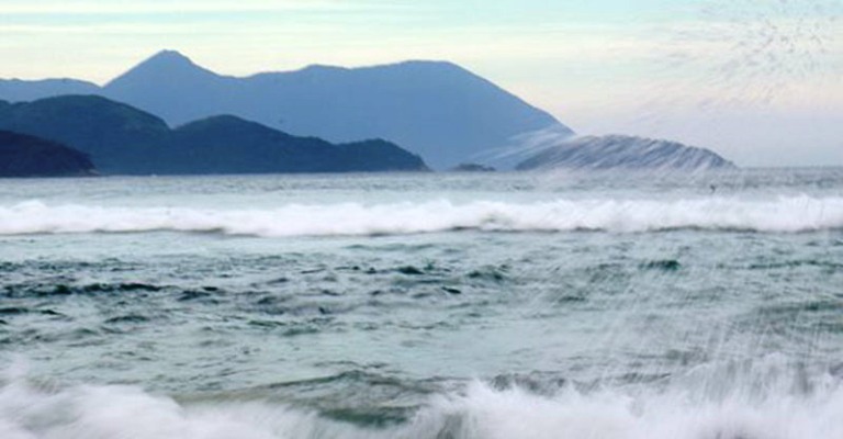 Oceanos atingem a maior temperatura já registrada da história