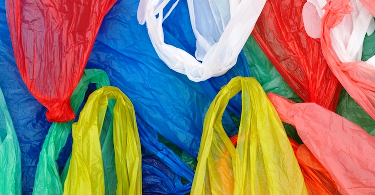 China quer acabar com uso de plástico descartável até 2025