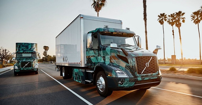 Volvo prepara lançamento comercial de caminhões pesados elétricos