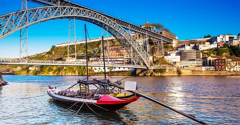 Quer morar em Portugal? Consultor tira todas as dúvidas