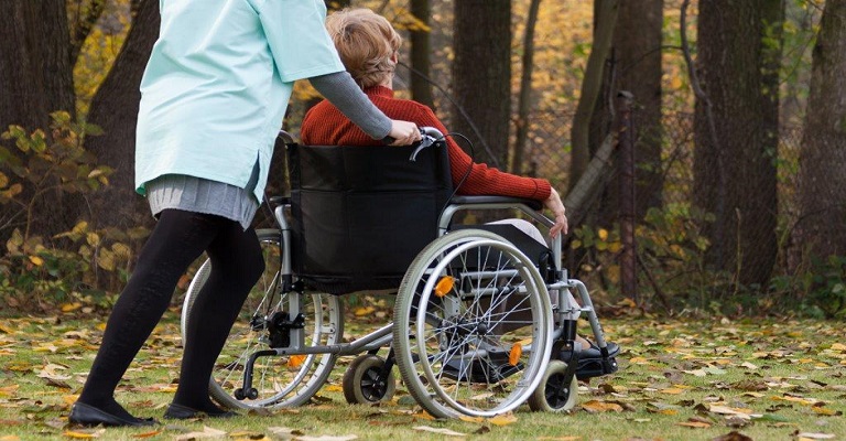 Esclerose Múltipla prevalece em lugares frios e os sintomas dependem de onde ocorre a lesão